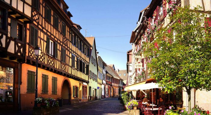 Villa Louisental - Gîte de groupe haut de gamme au Hohwald en Alsace - Séjour familial, week-end entre amis, stages et séminaires